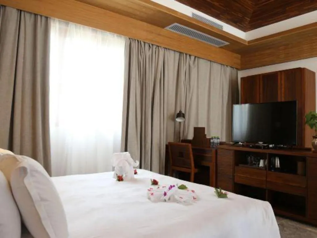 Ocean View Resort Yalong Bay Санья