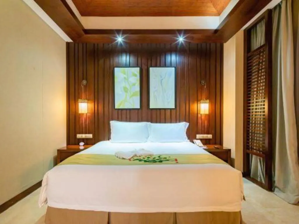 Ocean View Resort Yalong Bay Санья