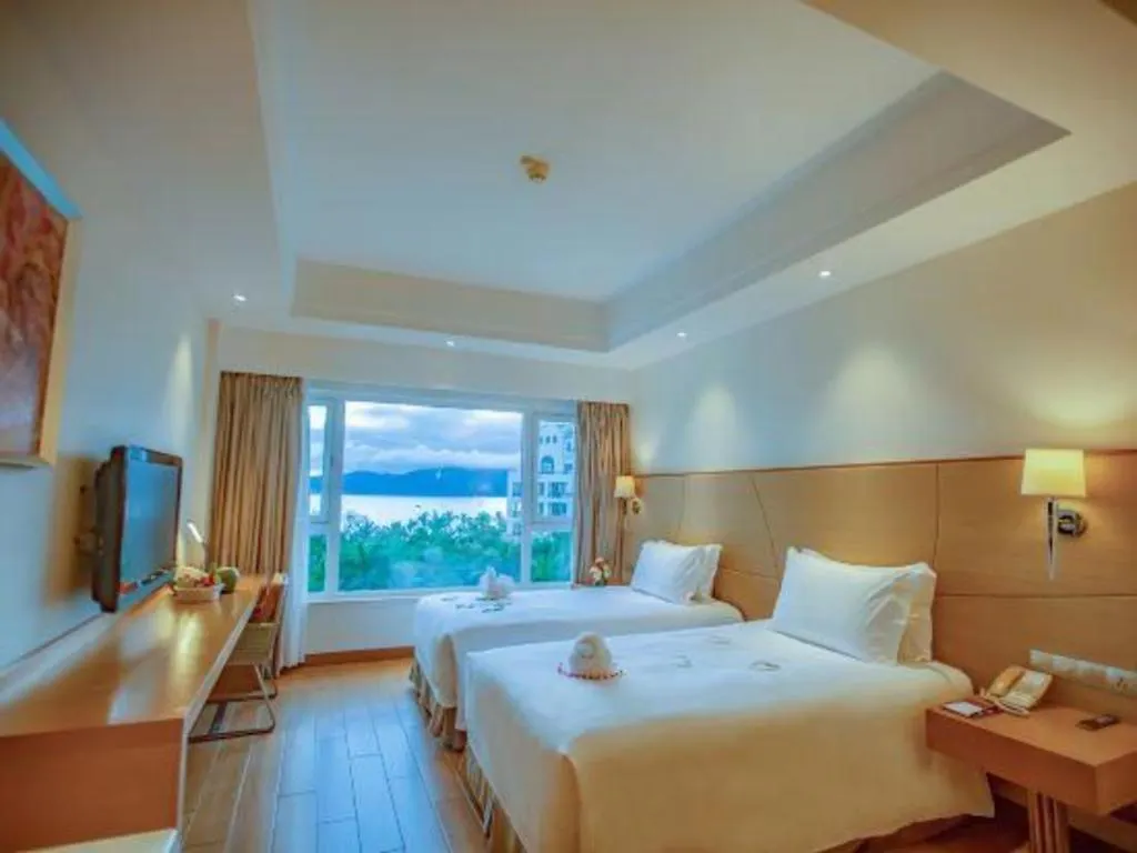 Ocean View Resort Yalong Bay Санья 5*,