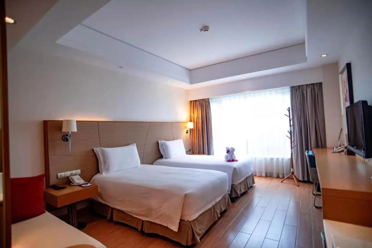 Ocean View Resort Yalong Bay سانيا 5*,