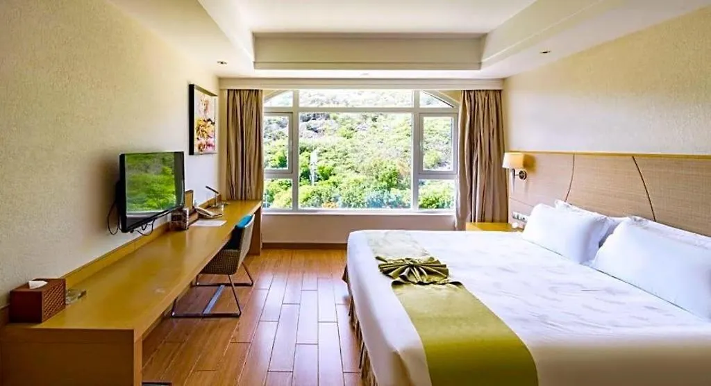 Ocean View Resort Yalong Bay Санья