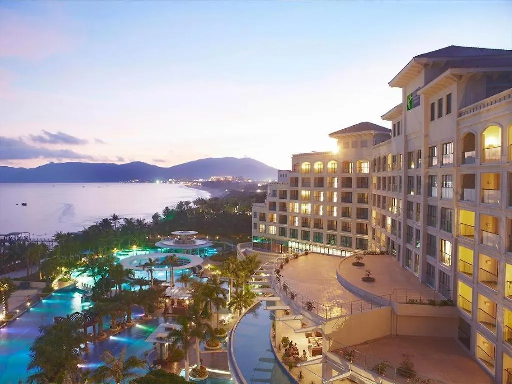 Ocean View Resort Yalong Bay Санья 5*,